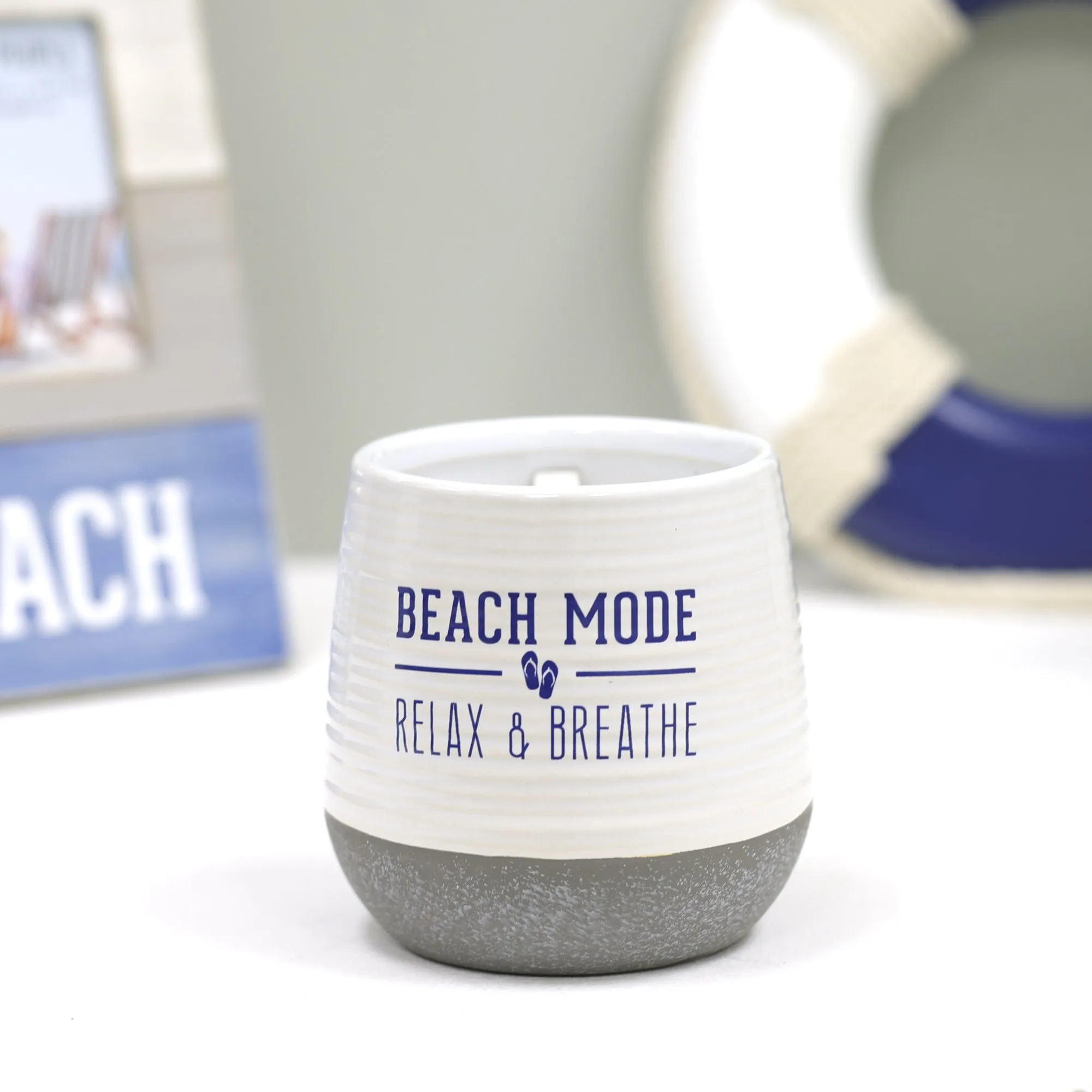 Beach Mode 11 oz - 100% Soy Wax Reveal Candle Scent: Serenity