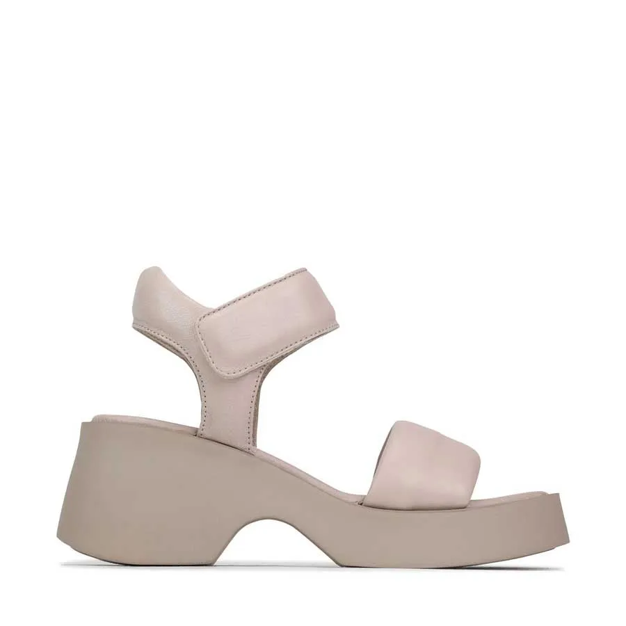 FLORINA CHUNKY WEDGE SANDALS LEATHER