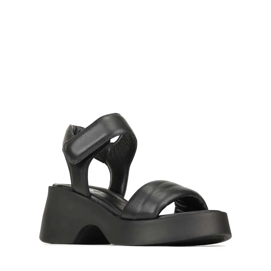 FLORINA CHUNKY WEDGE SANDALS LEATHER