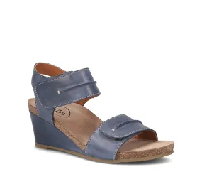 Women's Taos Reason Color: Dark Blue